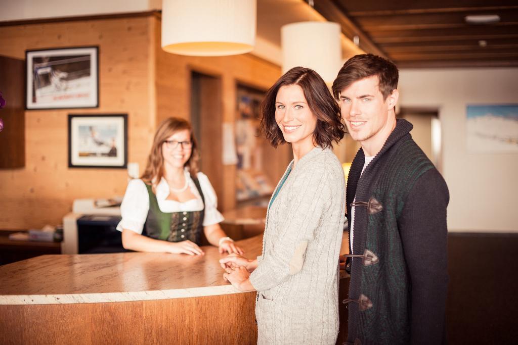 Hotel Alpenrose Aktiv & Sport キュータイ エクステリア 写真