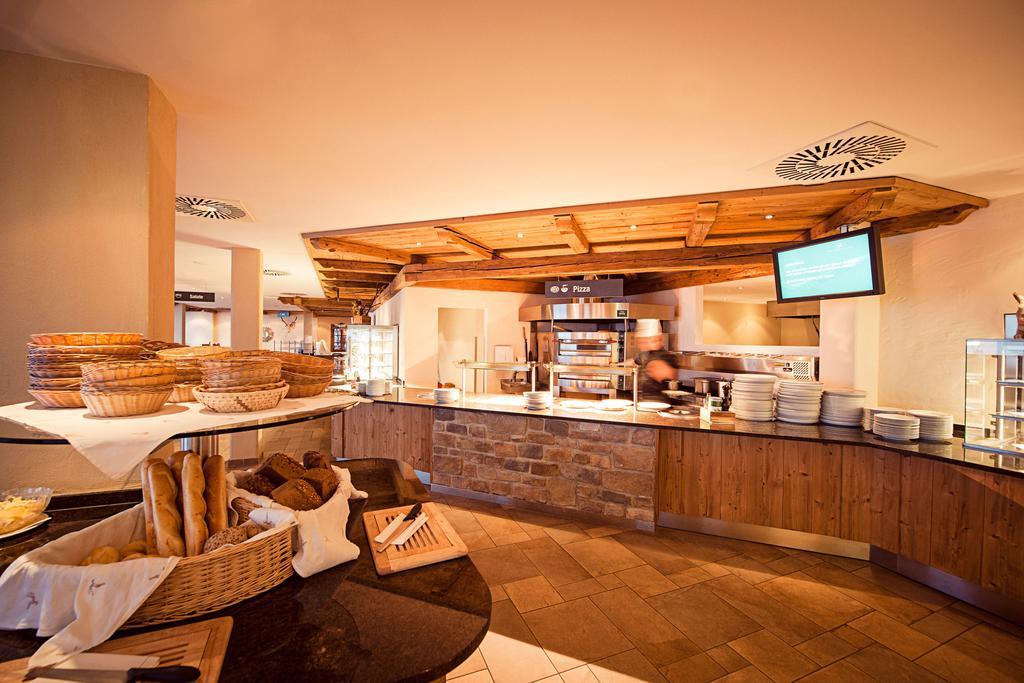 Hotel Alpenrose Aktiv & Sport キュータイ エクステリア 写真